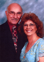 Larry and Lillian web.jpg Larry and Lillian web.jpg